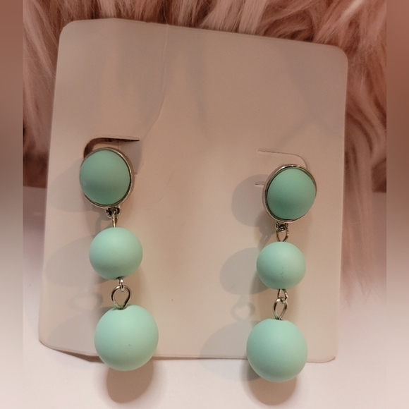 ROUND Ball Charm Drop Earrings - Picture 2 of 3